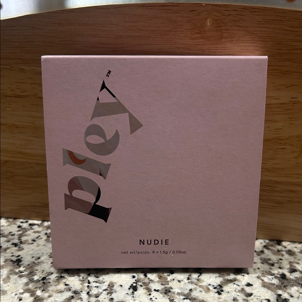 Nudie Eyeshadow Palette